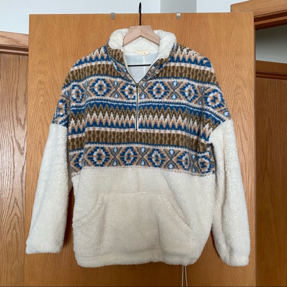 Oversized Fleece Sweater - Picture 2 of 7